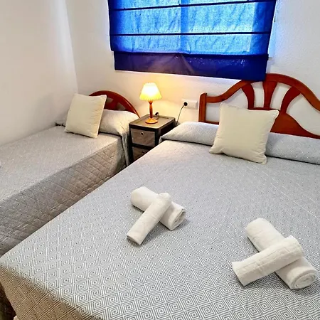 Apartment Palmeras Iii Gandia - Alquiler Solo Familias