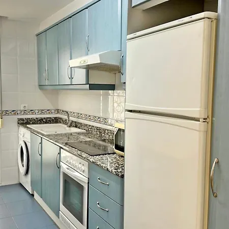 Palmeras Iii Gandia - Alquiler Solo Familias Apartment *