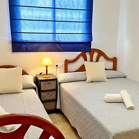 Apartment Palmeras Iii Gandia - Alquiler Solo Familias *