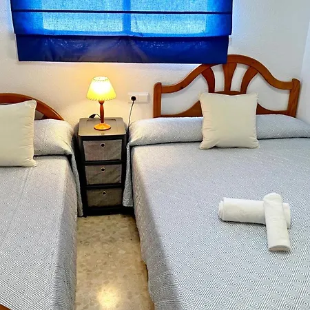 Apartment Palmeras Iii Gandia - Alquiler Solo Familias *