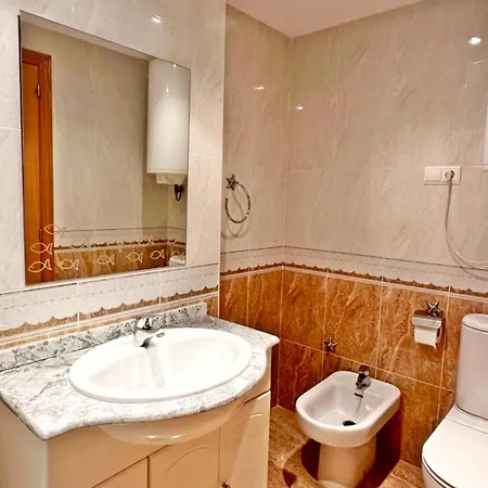 Palmeras Iii Gandia - Alquiler Solo Familias Apartment