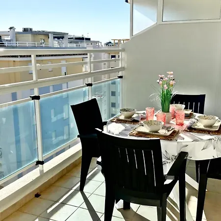 Palmeras Iii Gandia - Alquiler Solo Familias Apartment